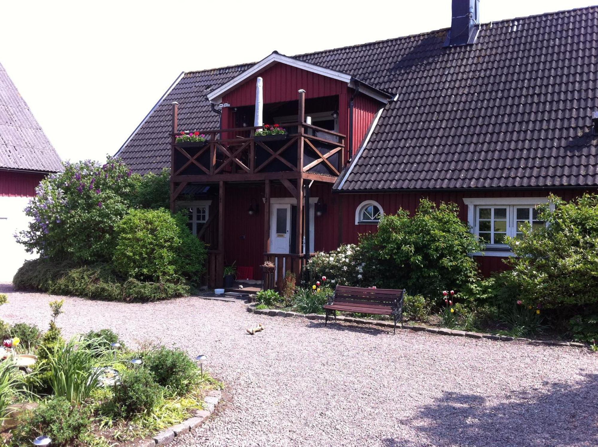 Mattisgarden Bed & Breakfast Östra Ljungby Exterior foto