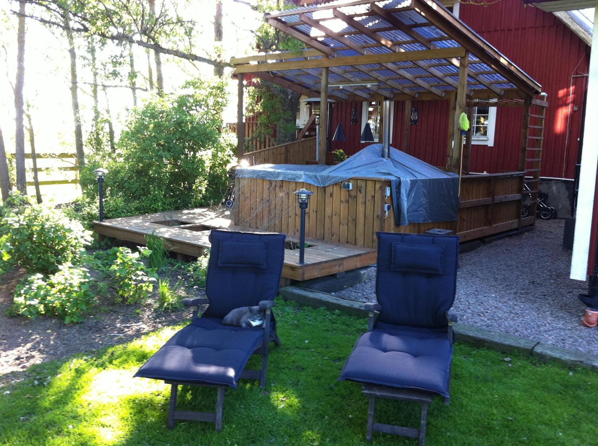 Mattisgarden Bed & Breakfast Östra Ljungby Exterior foto