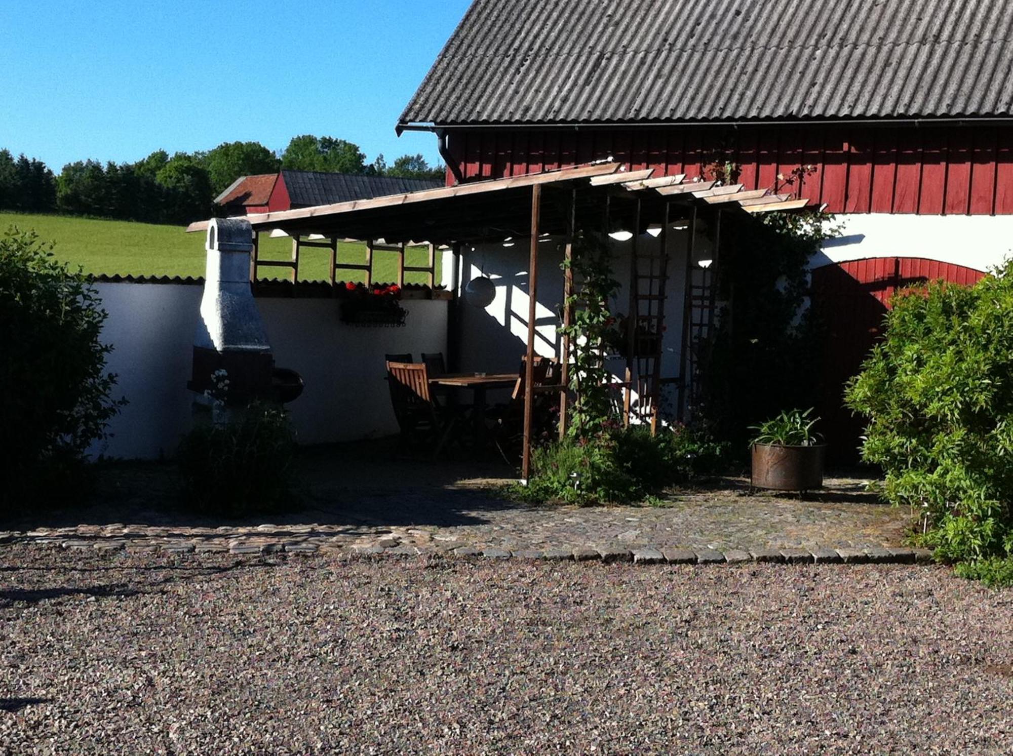 Mattisgarden Bed & Breakfast Östra Ljungby Exterior foto