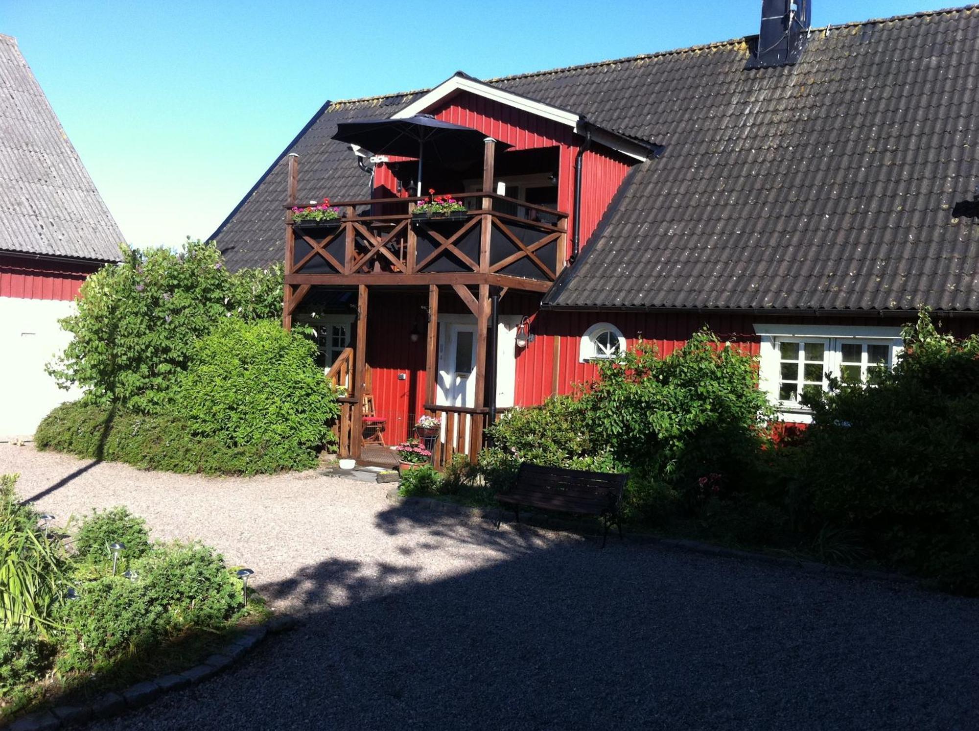 Mattisgarden Bed & Breakfast Östra Ljungby Exterior foto