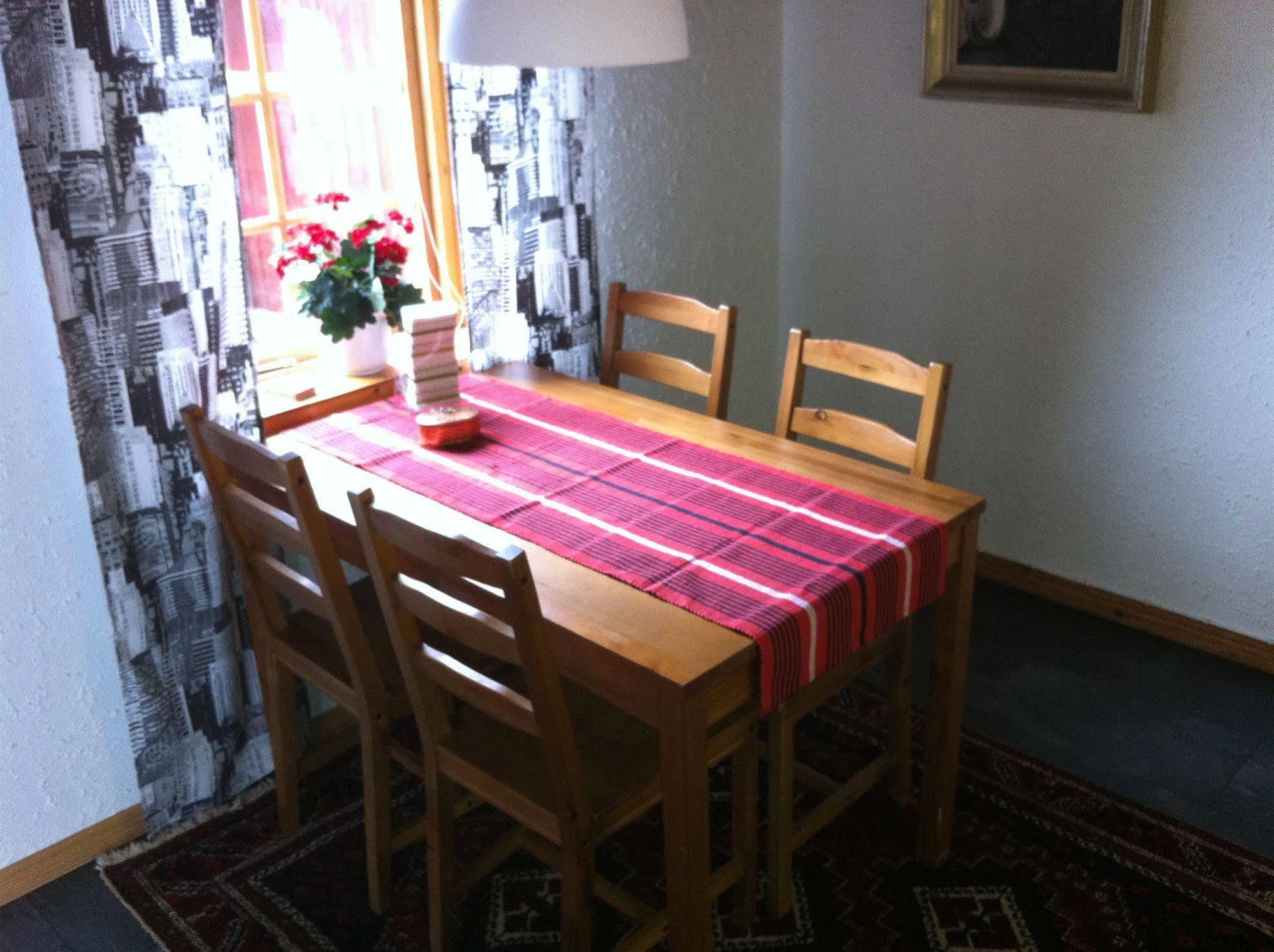 Mattisgarden Bed & Breakfast Östra Ljungby Exterior foto
